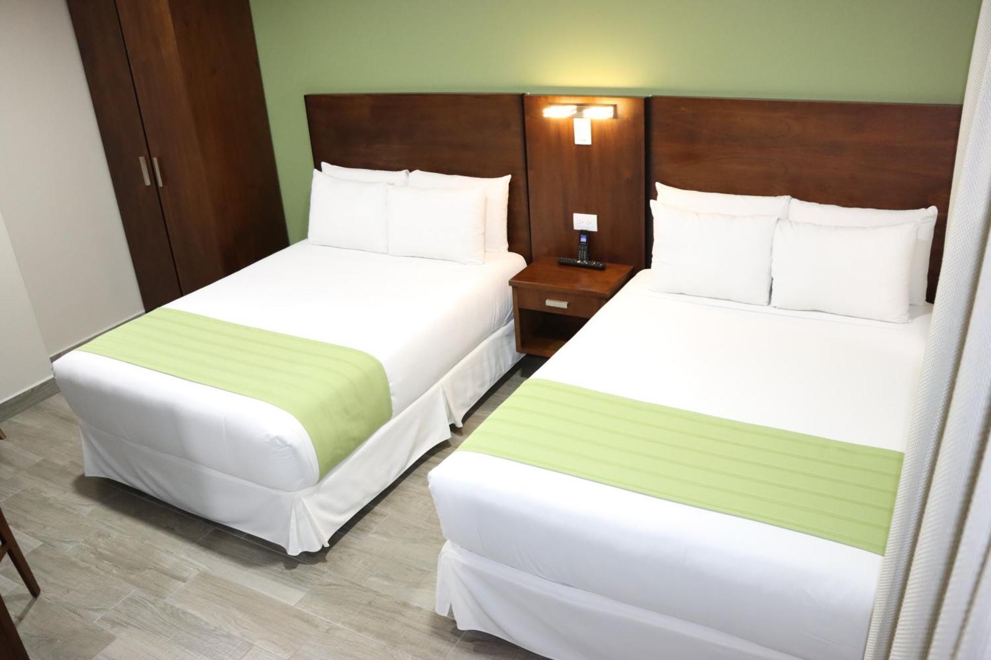 Hotel San Agustin Plaza Latacunga Dış mekan fotoğraf