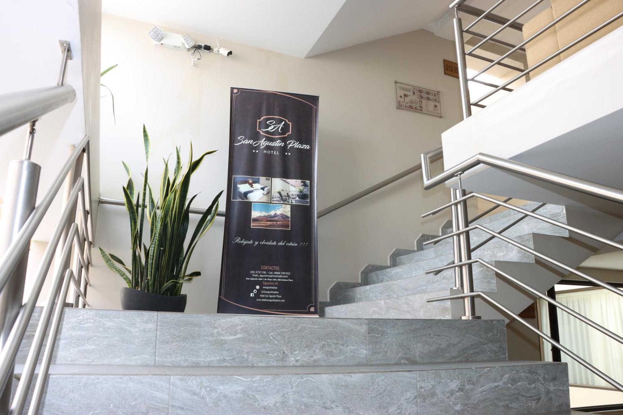 Hotel San Agustin Plaza Latacunga Dış mekan fotoğraf