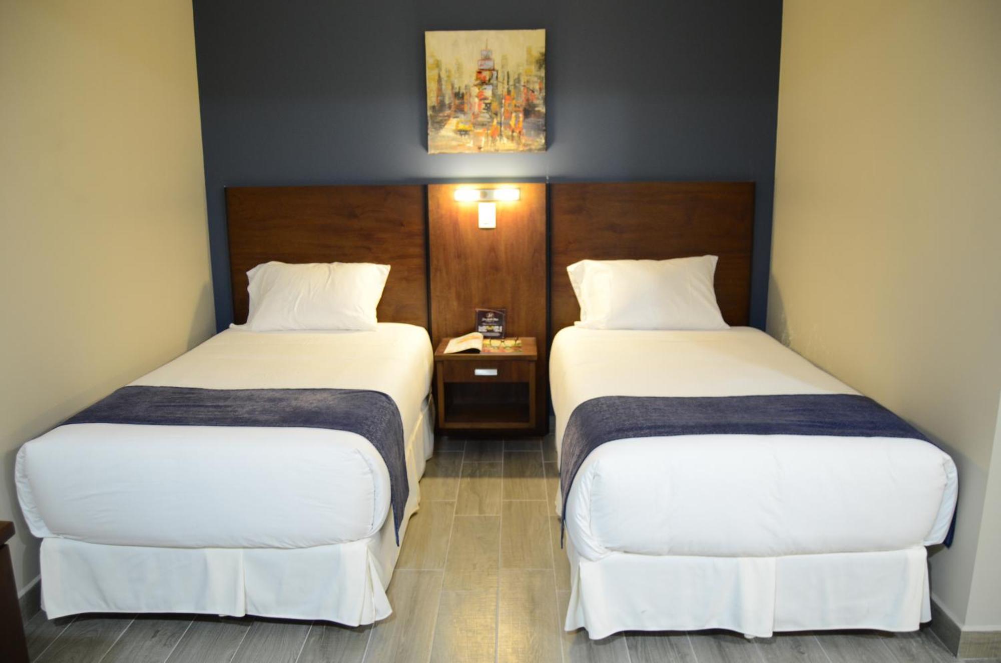 Hotel San Agustin Plaza Latacunga Dış mekan fotoğraf