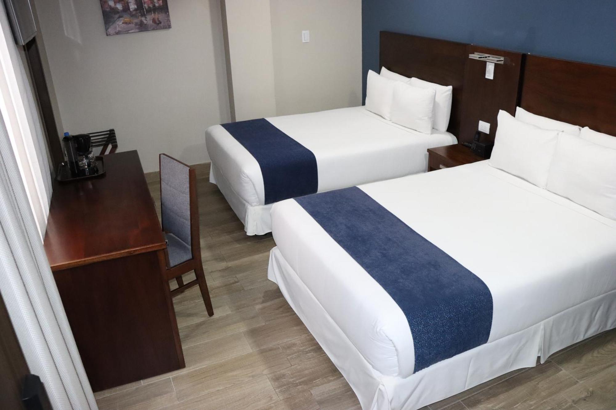 Hotel San Agustin Plaza Latacunga Dış mekan fotoğraf